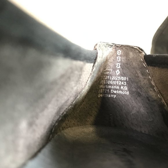 Tamaris Black Genuine Leather Flats with Touch Fit Comfort insole sz 40/9-9.5 - Picture 9 of 9